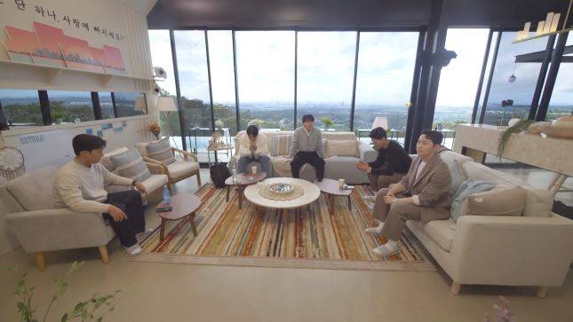 ‘돌싱글즈7’ 돌싱남녀 10인 '도원결의'는 어디로, 한 여자를 둔 '로맨스 전쟁'의 서막