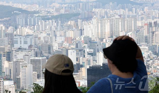 서울 남산에서 바라본 서울 시내 아파트 모습. (자료사진)/뉴스1 ⓒ News1 권현진 기자