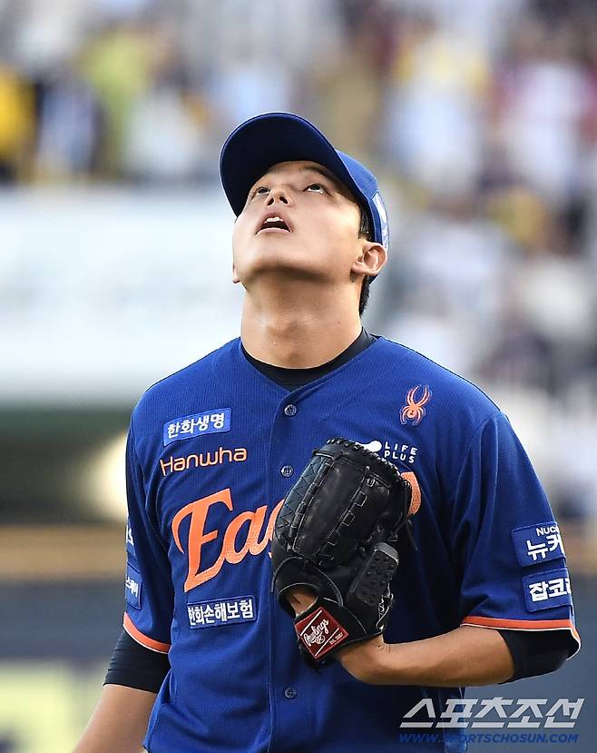 10일 서울 잠실구장에서 열린 한화-LG전. 한화 선발투수로 마운드에 오른 문동주. 잠실=정재근 기자 cjg@sportschosun.com/2025.8.10/