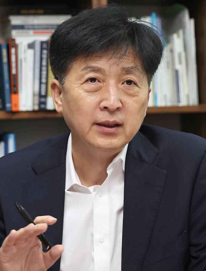 윤운식 선임기자 yws@hani.co.kr