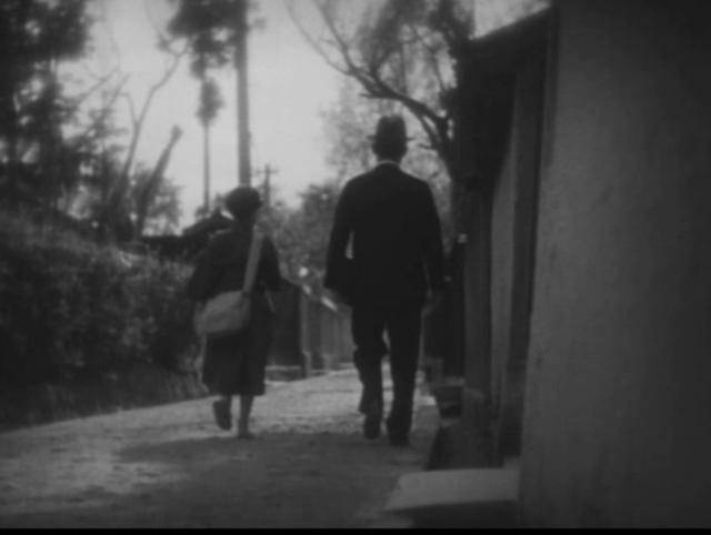 오스 야스지로 감독 작품, '아버지가 있었네'(1942)의 한 장면.