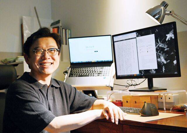 다다서재는 돌봄, 다양성, 장애 등의 테마가 담긴 교양서를 내는 작은 출판사다. 지난달 사무실과 살림집을 겸하고 있는 경기도 파주의 한 아파트에서 만난 김효근 대표는 “‘좋은 책은 팔리지 않는다’는 출판업계의 냉소를 깨고 싶다”고 말했다. 파주=김지훈 기자