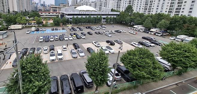서울시 내 노후 청사 복합개발 선도사업지로 선정된 당산공영주차장 전경. 이승환 기자
