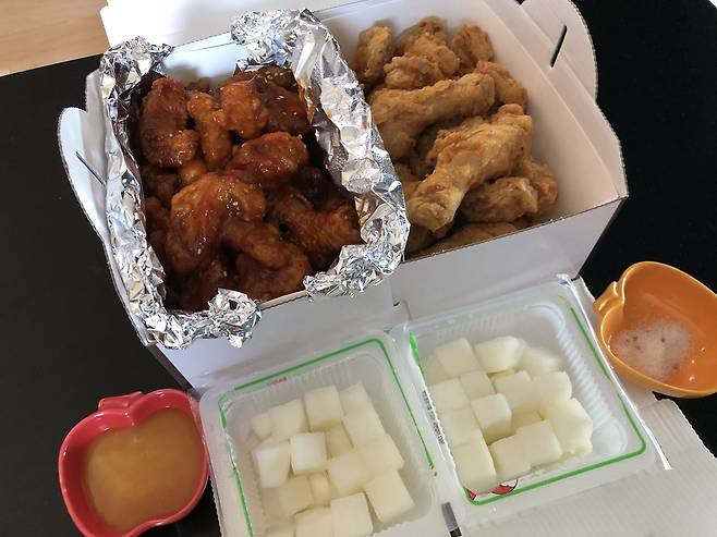배달앱으로 주문한 치킨