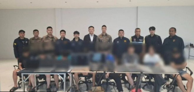 태국에서 한국인과 중국인이 연루된 국제 전화금융사기 조직원 8명이 태국 경찰과 인터폴, 주태 한국대사관의 공조 수사로 체포됐다. 파타야뉴스