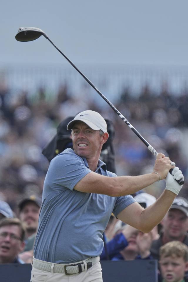 플레이오프 1차전을 건너뛰고 2차전에 나서는 로리 매킬로이. AP연합뉴스