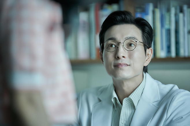 영화 ‘살인자 리포트’ 정성일. 사진| 스틸컷