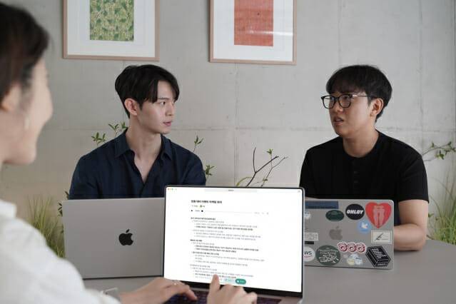 망고노트를 사용한 회의시연 장면 (사진=망고노트)