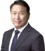 일찌감치 '경제공동체' 주장한 최태원…APEC서 日이