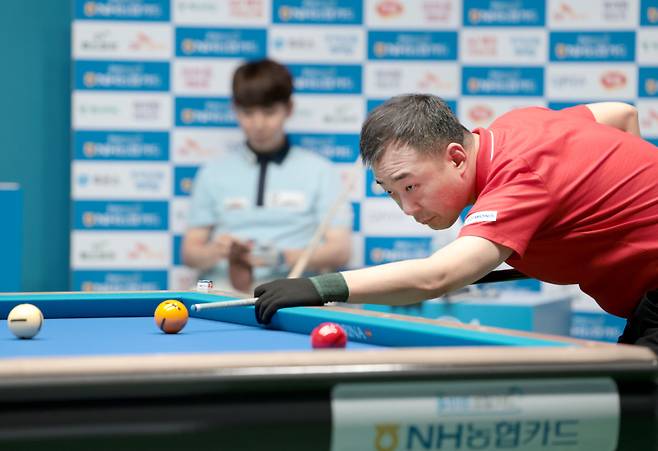 세 번째 결승 무대에서 첫 우승에 도전했으나 이번에도 준우승에 그친 엄상필(우리금융캐피탈). PBA 제공