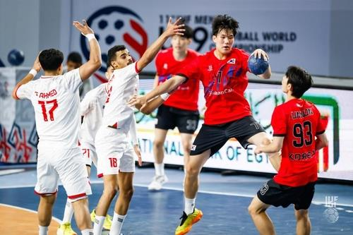 한국과 바레인의 조별리그 3차전 경기 모습. 사진[연합뉴스]