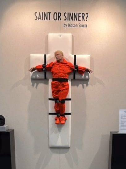 [뉴시스] 스위스의 글라이스피어 갤러리서 예정돼 있던 도널드 트럼프 미국 대통령 형상화 작품전시가 취소됐다. (사진 = 메이슨스톰 인스타그램 캡처) 2025.08.12. *재판매 및 DB 금지