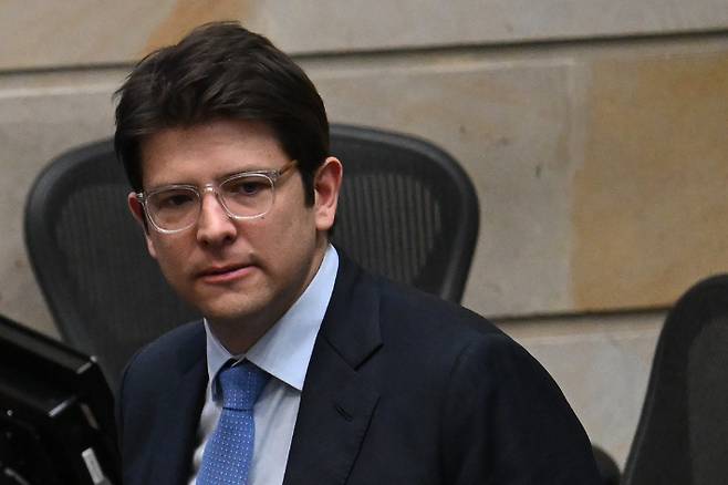 콜롬비아 보수 야권 대선 주자였던 우리베 의원. 연합뉴스