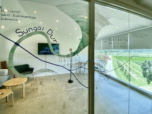 ◇강릉·타이베이 국제교류전 ‘Stay or To Go(머물 것인가, 떠날 것인가)’가 오는 17일까지 강릉 대추무파인아트에서 열린다. 이어 오는 10월4일부터 26일까지 타이베이 ‘Zhongshan Hall’에서 진행된다. 사진은 전시장 전경.