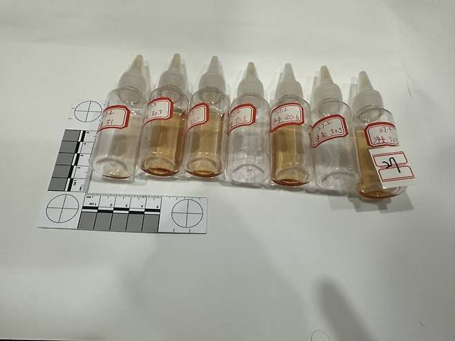 경찰은 제조·유통책 A씨의 거주지를 압수수색해 에토미데이트 원액을 압수했다. 서울경찰청 제공