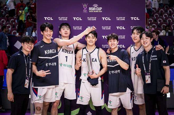 레바논전에서 MVP를 차지한 유기상. 연합뉴스