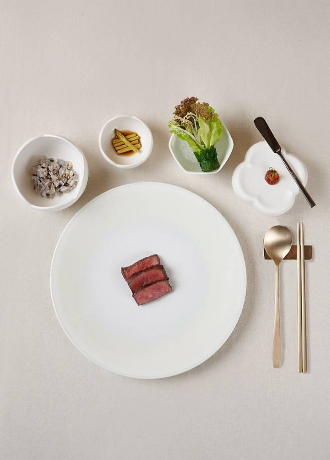 8월 중순 개장을 앞둔 두 번째 업장 '온빛'의 메뉴. 지준혁 셰프 제공