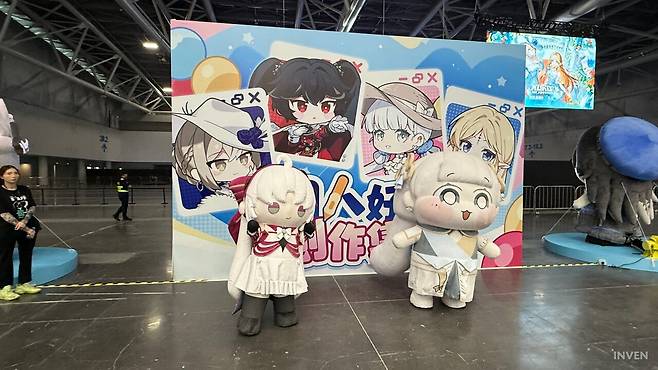 ▲ 쿠로 페스트 2차 창작존 공식 인형탈 디자인에도 쓰인 빵떡 금희