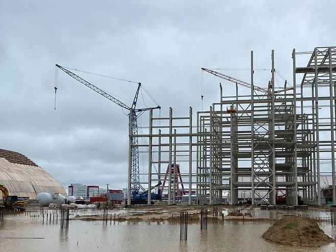 철골구조 건물을 짓는 모습. 사진=게티이미지