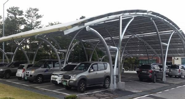 캐노피형 태양광 예시. 산업부 제공