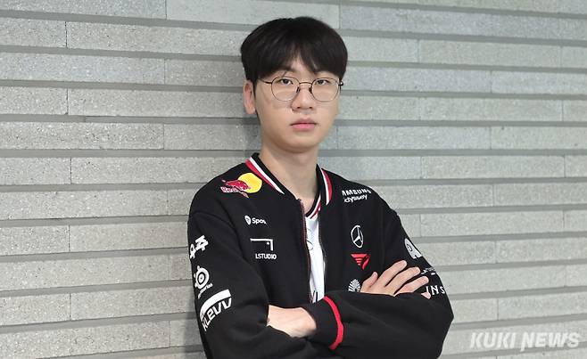 ‘도란’ 최현준이 13일 오후 5시 서울 종로구 롤파크 LCK 아레나에서 열린 ‘2025 LCK’ 정규시즌 레전드 그룹 4라운드 KT 롤스터 경기 후에 쿠키뉴스와 인터뷰하고 있다. 김영건 기자