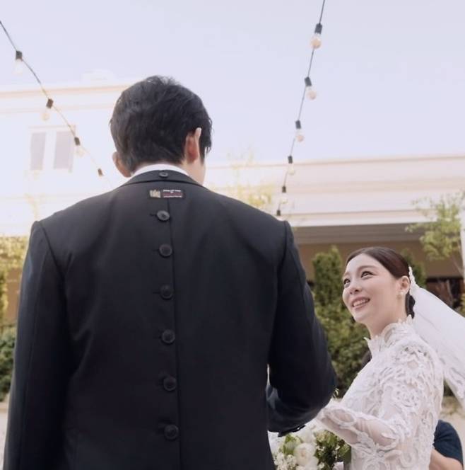 에일리 결혼사진. 에일리 SNS 캡처