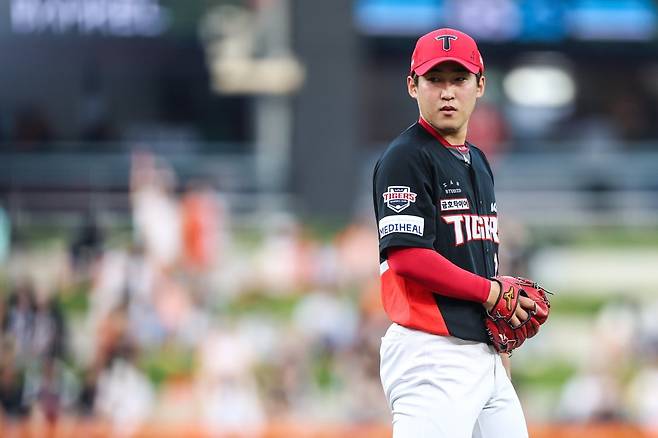 윤영철은 다음달 4일 일본 요코하마에서 토미존 수술을 받는다. 그는 지난달 왼쪽 팔꿈치 부상으로 이탈한 지 1달 만에 수술 진행을 최종적으로 결정했다. 사진제공｜KIA 타이거즈