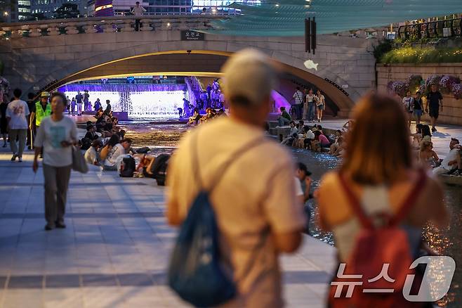 밤에도 더운 날씨 (자료사진) 2025.7.30/뉴스1 ⓒ News1 민경석 기자