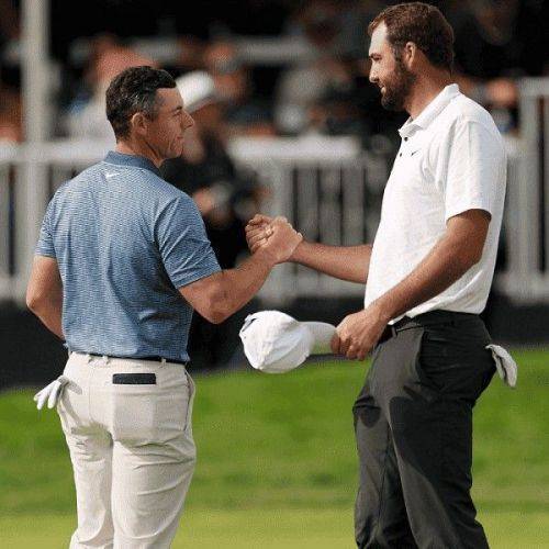 PGA 투어 상금 1위는 올해부터 최종전인 투어 챔피언십 이후 결정된다. 상금랭킹 1위 스코티 셰플러(오른쪽)와 2위 로리 매킬로이가 상금왕 자리를 다툴 것으로 보인다. 사진제공=PGA 투어