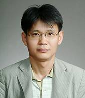 김호기 연세대 사회학과 명예교수(국정기획위원회 국가비전 TF 팀장)