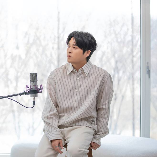 가수 이진성. (사진=먼데이 키즈 컴퍼니)