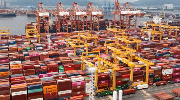 부산항 신항 전경. 사진은 기사 내용과 관련이 없음. 국제신문DB