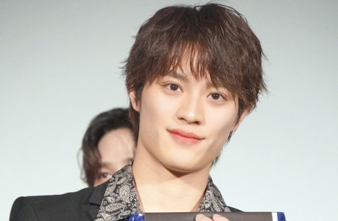 강제추행 혐의로 벌금형 선고받은 전 일본 아이돌 멤버 카미무라 켄신. [사진출처 = 오리콘뉴스]