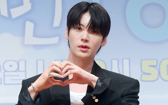 배우 안재현이 가족에 대한 부러움을 전했다. 사진은 지난 5월 서울 영등포구 KBS에서 열린 KBS2 새 예능 프로그램 '가는정 오는정 이민정' 제작발표회에 참석한 배우 안재현. /사진=뉴시스