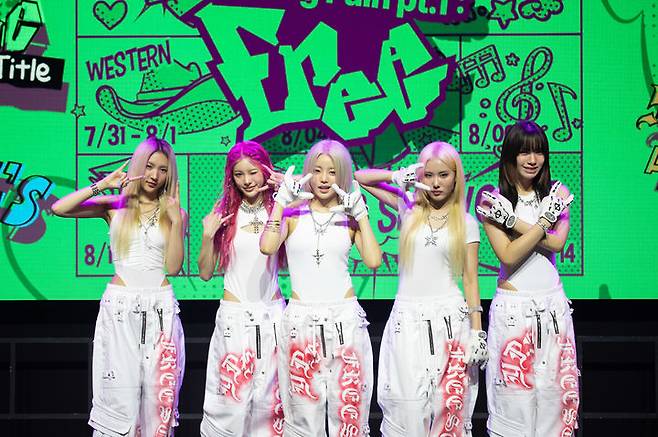 [서울=뉴시스] 그룹 '영파씨'(YOUNG POSSE)가 14일 서울 서대문구 예스24 원더로크홀에서 열린 네 번째 미니 앨범 '그로잉 페인 파트원 : 프리'(Growing Pain pt.1 : FREE) 발매 쇼케이스에서 포즈를 취하고 있다. (사진=알비더블유, DSP미디어, 비츠엔터테인먼트 제공) 2025.08.14. photo@newsis.com  *재판매 및 DB 금지