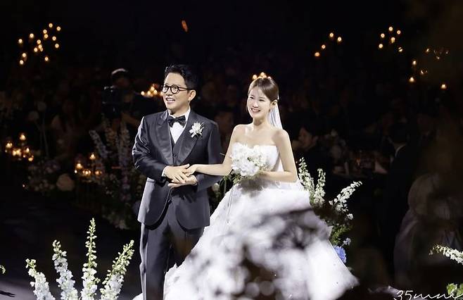 [서울=뉴시스] 김준호(왼쪽), 김지민.  (사진=김지민 인스타그램 캡처) 2025.08.14. photo@newsis.com *재판매 및 DB 금지