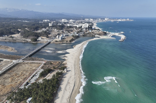 강릉시 연곡해변. 연합뉴스(강릉시 제공)