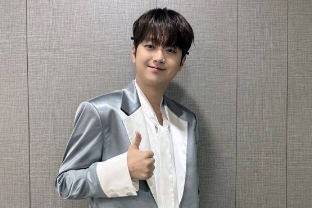 가수 이찬원. 공식 사회관계망서비스(SNS)