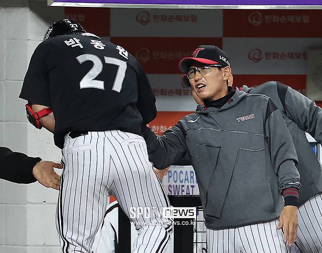 ▲ 야인 시절 많은 반성을 했다는 염경엽 감독은 LG 부임 이후 팀을 한국시리즈 우승까지 이끌었다 ⓒ곽혜미 기자