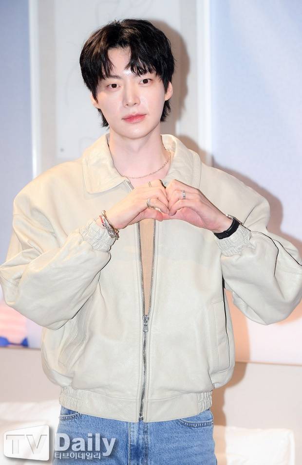 안재현