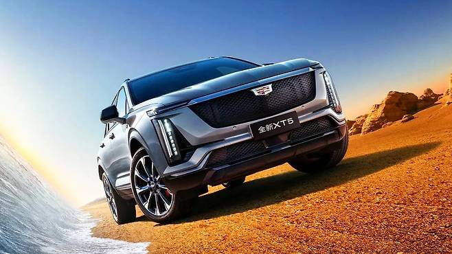 캐딜락 신형 XT5