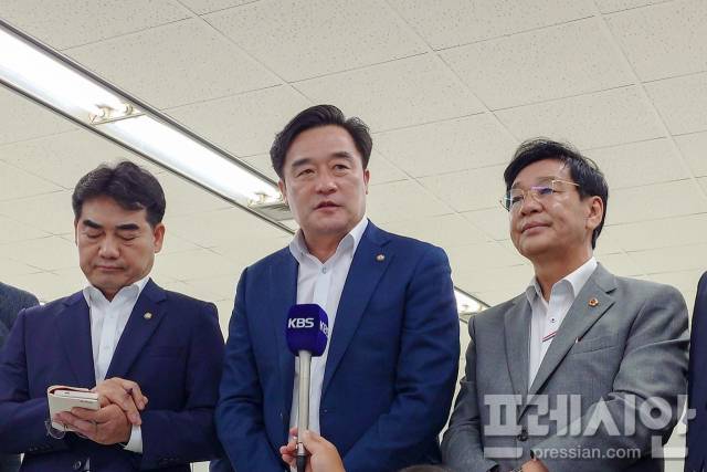 ▲지난 7월 16일 해양수산부 임시 청사로 선정된 부산 동구 IM빌딩을 찾은 국민의힘 부산시당.ⓒ프레시안(강지원)