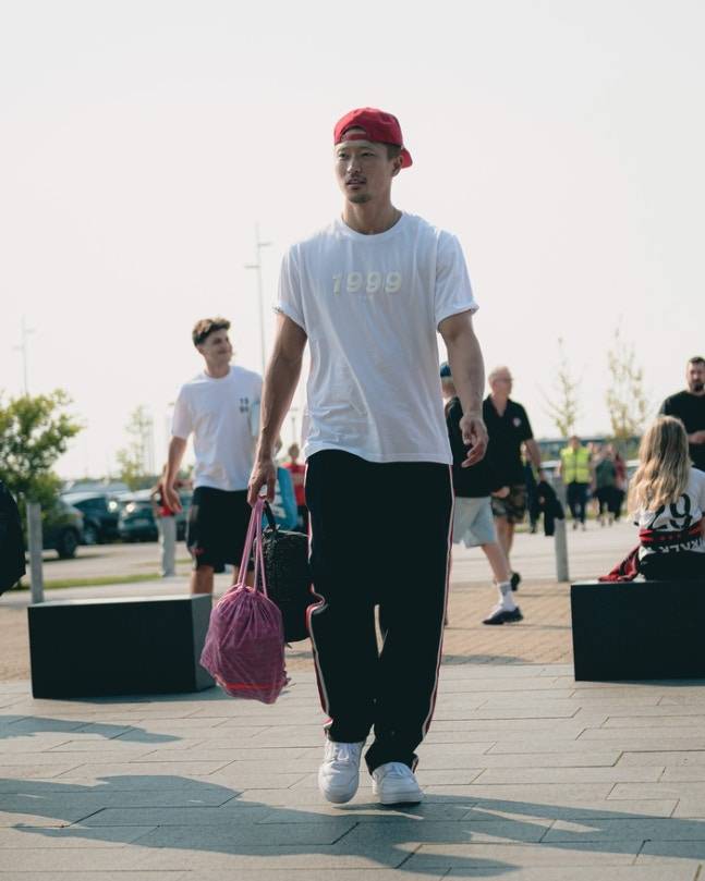 ▲ 월드컵 맹활약을 바탕으로 조규성은 유럽의 관심을 받게 됐고, 그 결과 2023-24시즌을 앞두고 미트윌란으로 전격 이적했다. 조규성은 미트윌란 입단 첫 시즌부터 완벽히 주전을 꿰찼다. 모든 대회 35경기에 출전해 13골과 4도움을 기록했다. 다만 성공적인 1년차 이후 수술 합병증으로 오래 쉬고 있다. ⓒ 미트윌란