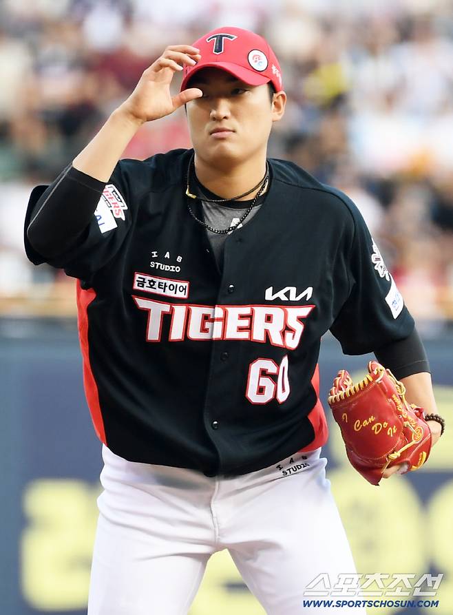 15일 잠실구장에서 열린 두산 베어스와 KIA 타이거즈의 경기. KIA 김도현이 역투하고 있다. 잠실=박재만 기자 pjm@sportschosun.com/2025.08.15/