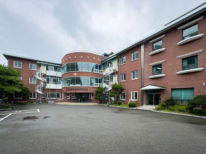 The Hapcheon Welfare Center for Atomic Bomb Victims in Hapcheon, South Gyeongsang, on Aug. 12. [MICHAEL LEE]