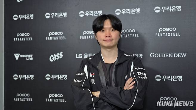 ‘비디디’ 곽보성이 16일 오후 3시 서울 종로구 롤파크 LCK 아레나에서 열린 ‘2025 LCK’ 정규시즌 레전드 그룹 4라운드 농심 레드포스와 경기가 끝난 뒤 쿠키뉴스와 인터뷰하고 있다. 김영건 기자