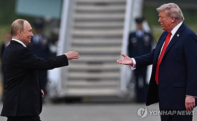 알래스카에서 만난 러시아-미국 정상 [UPI=연합뉴스 자료사진. 재판매 및 DB 금지]