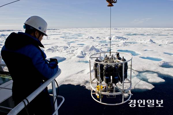 극지연구소가 설립 이후 9년 만에 신청사로 이전, 본격적인 ‘송도 시대’를 열었다. 이는 국제적 연구기관으로 거듭나기 위한 첫 발걸음이다. 한국해양과학기술원 부설의 극지연구소는 국내 유일의 극지 종합 연구기관이다. /경인일보DB