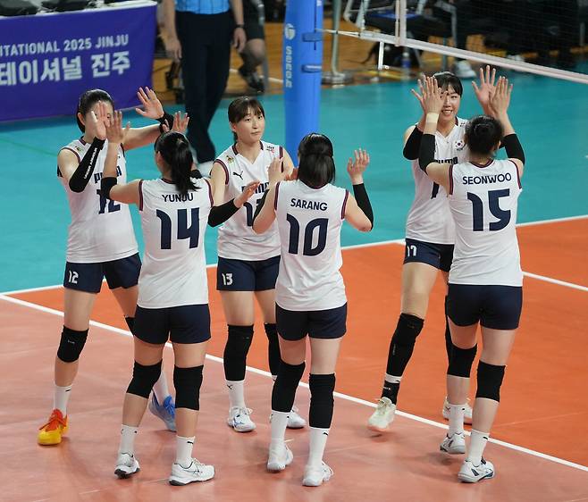 한국여자배구대표팀(대한배구협회 제공)