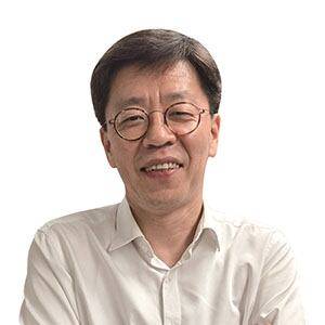 임일섭 예금보험공사 예금보험연구소 소장 - 서울대 경제학 학·석·박사, 전 농협경제연구소 거시경제연구실 실장, 전 우리금융경영연구소 금융연구실 실장, 전 금융위원회 금융발전심의회 정책글로벌 분과 위원 /사진 정원석 기자